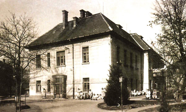 Historická fotografia nemocnice